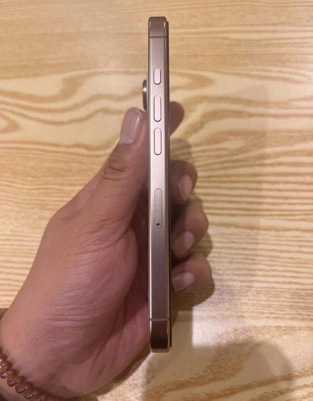 iPhone 16 Pro Desert Titanium สภาพนางฟ้า 4