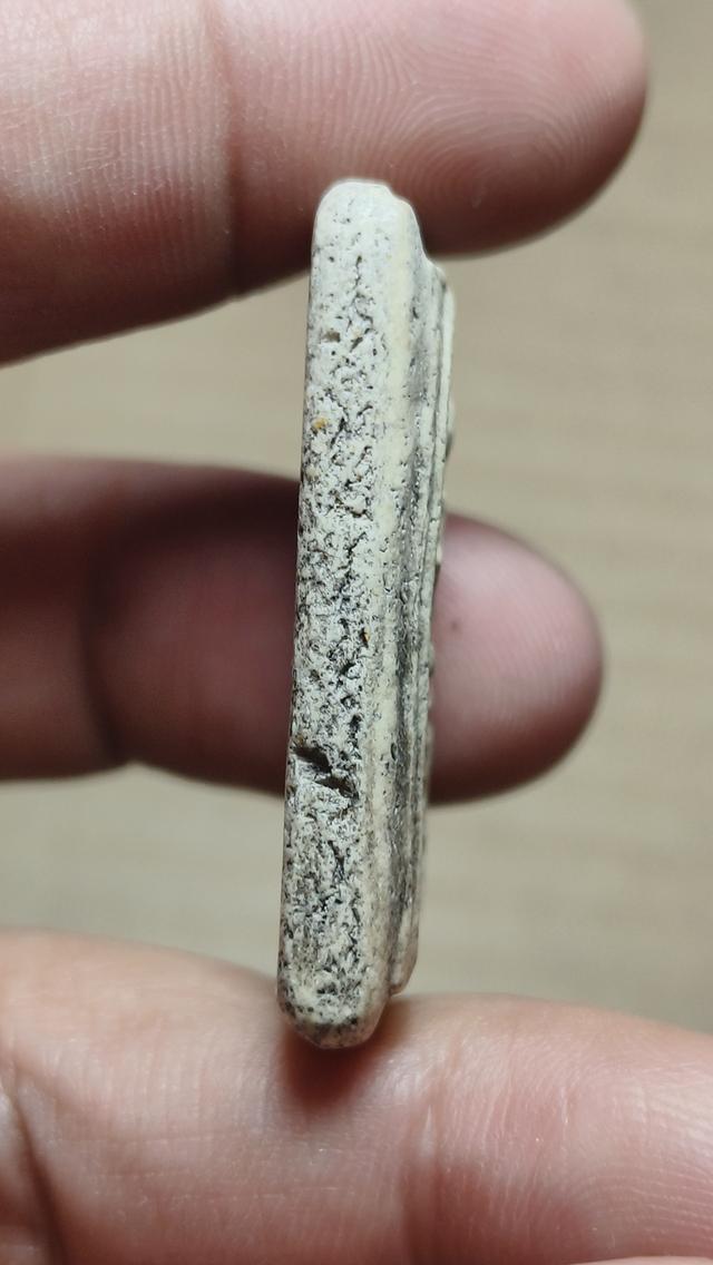 พระสมเด็จเกศไชโย (นอกพิมพ์) พิมพ์ 7 ชั้น แขนติ่งใหญ่ รูปที่ 4