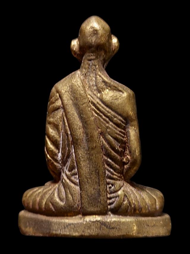 รูปหล่อ หลวงพ่อเดิม ออกโรงเรียนหนองบัว (เมพวิทยาคม) นครสวรรค์ ปี๔๓ 2