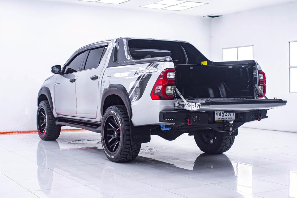 TOYOTA HILUX REVO 2.4 DOUBLE CAB ROCCO PRERUNER NAVI 2019  13