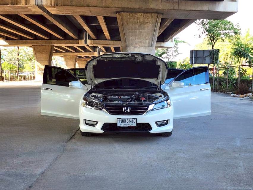 ขายรถ Honda Accord 2.0E ปี 2013 สีขาว เกียร์ออโต้ รูปที่ 16
