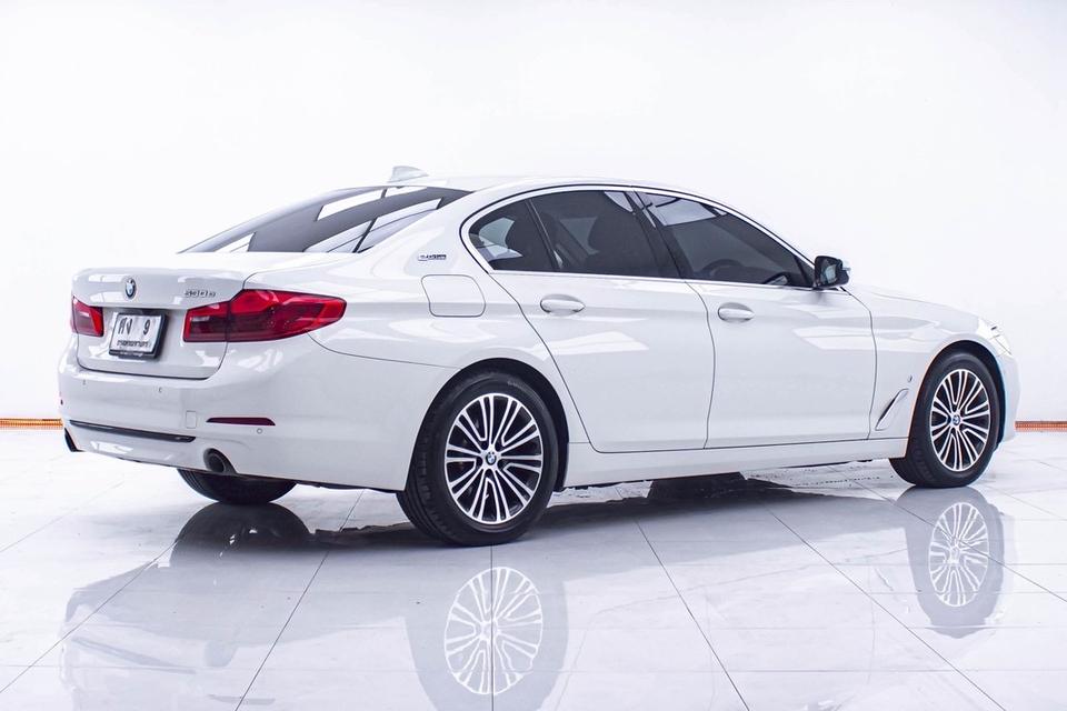 รหัสรถ 1D890 BMW 530E HIGHLINE 2.0 12