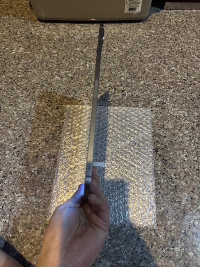 ขายๆๆๆถูกๆๆiPadPro11นิ้วM2สีSpace Gray 256กิ๊กWifi Celluer ใส่ซิมได้ใช้งานดีทุกๆฟังชั่นสูนTrueทุกๆฟังชั่นรีสโตได้ตลอดไม่มีติดไอคราวModel TH/A ( จอขาวจ 6