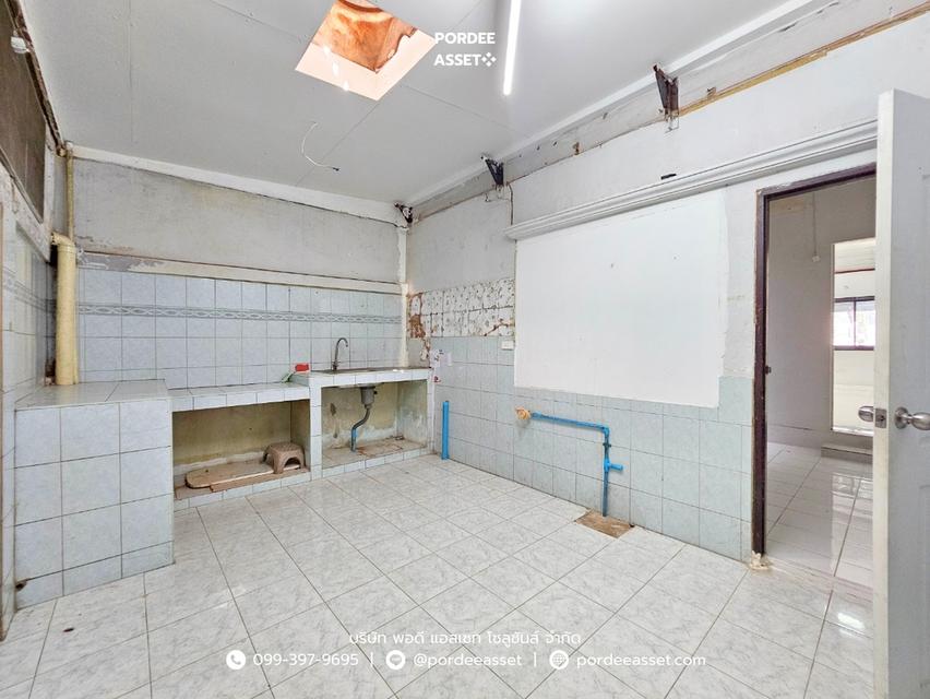 ขาย!! ทาวน์เฮ้าส์ 3 ชั้น ซื่อตรงการ์เด้น ถนนรัตนาธิเบศร์ ไทรม้า เมืองนนทบุรี (ขนาด 19 ตร.ว.) ติดถนนใหญ่และรถไฟฟ้า ทำเลดีๆแบบนี้ หาไม่ได้อีกแล้ว 15