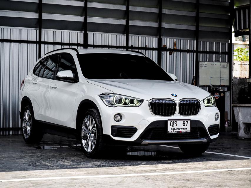 BMW X1 1.8 S Drive Ico เบนซิน ปี 2019 สีขาว เลขไมล์ 20,000 กิโล  1