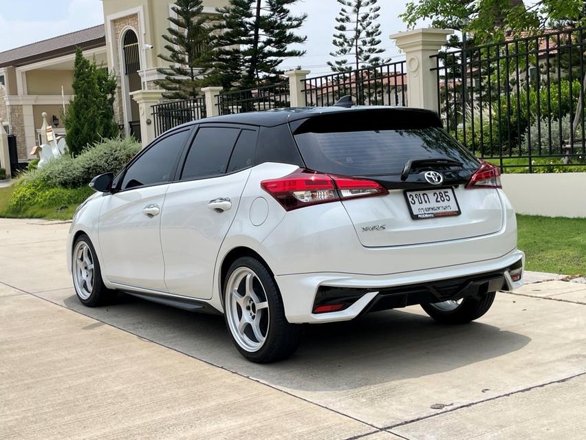 TOYOTA YARIS 1.2 SPORT PREMIUM (MNC) ปี 2022 สภาพนางฟ้า