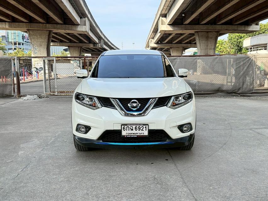 ขายรถ nissan X-Trail 2.0 HYBRID ปี 2017 สีขาว เกียร์ออโต้