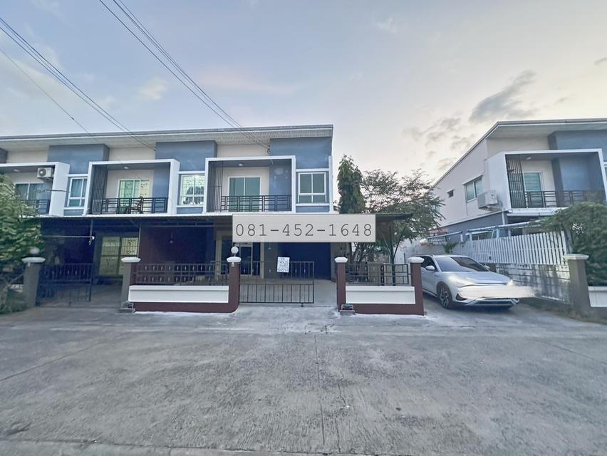 ขายทาวน์โฮม 2 ชั้น แปลงมุม โครงการหมู่บ้านสวนหลวงวิลล์ 6 (Suan Luang Ville 6) ทำเลทอง ใกล้แหล่งอำนวยความสะดวกครบครัน