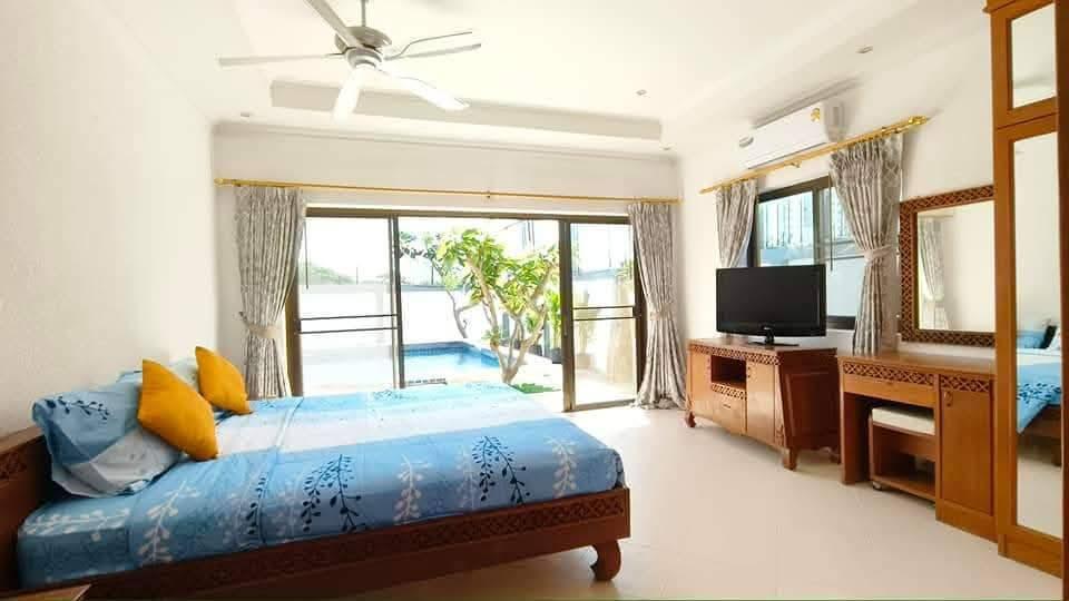 For rent pool villa Jomtien beach 70,000/month 20