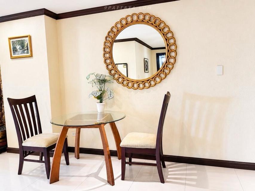 Urgent Sale — Spacious 1-Bedroom Condo at Nirvana, Thappraya RoadSpacious condo for urgent sale at Nirvana on Thappraya Road, located in the Pratumnak 5