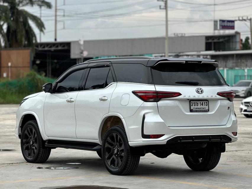 FORTUNER 2.8GR SPORT BLACK TOP 4x4 ปี 2023 รหัส PAT1413 5