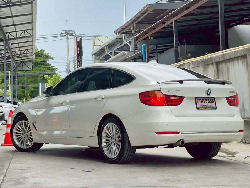 BMW 320D GT ปี15 4