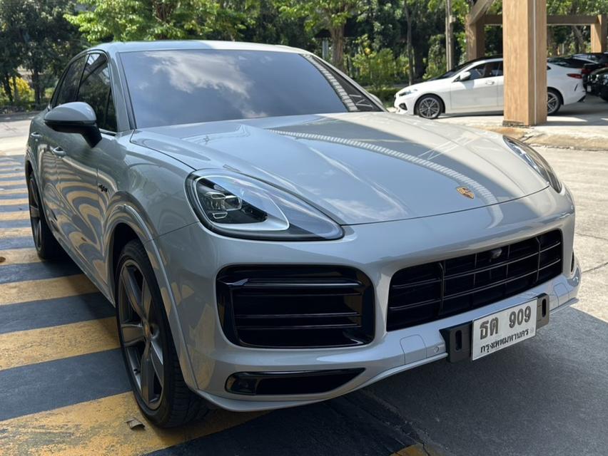 Porsche Cayenne 3.0 E-hybrid ปี 2023 สีพิเศษ crayon รถออก AAS ใช้งานน้อยมาก รูปที่ 5