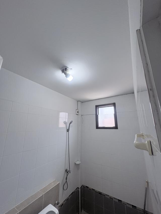 อาคารพาณิชย์ 3ชั้น 3 ห้องนอน 13