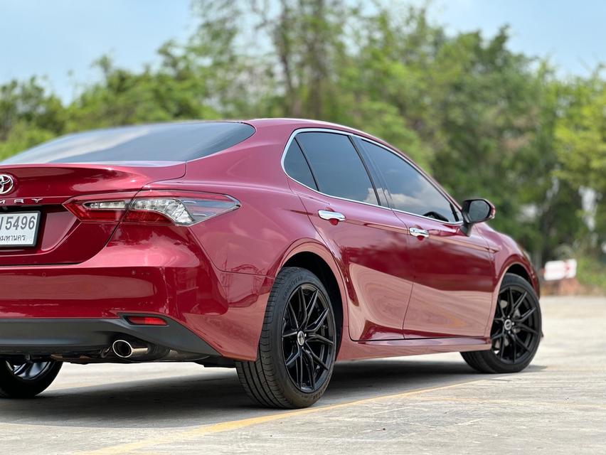 รหัสรถ PAT5496 Toyota Camry 2.5 Sport สีแดง ปี2021  10