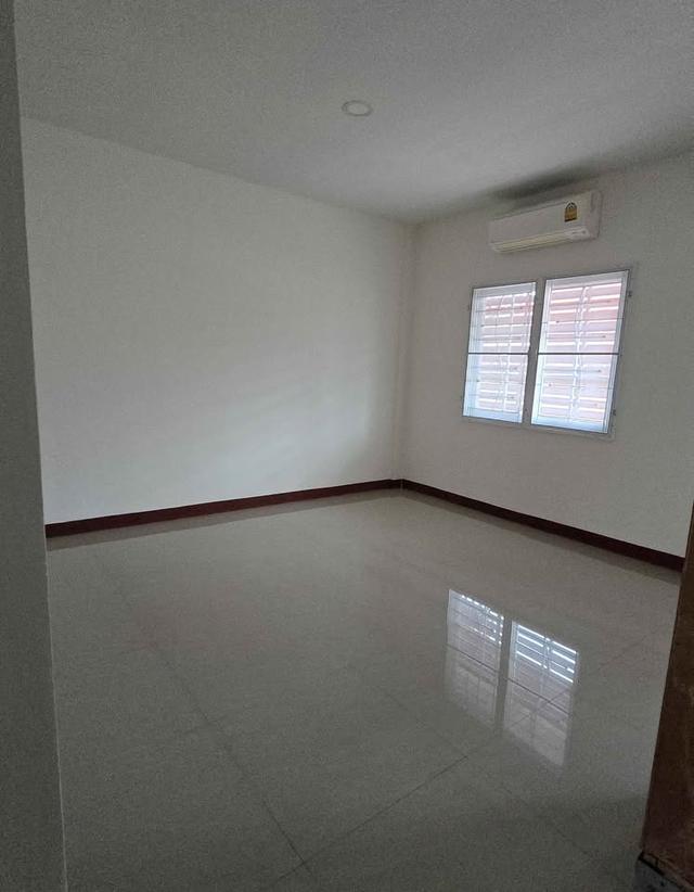 ขายบ้านทาวน์เฮ้าส์ หมู่บ้านเฟื่องฟ้าวิลล่า 16 ถนนเทพารักษ์ ซอย 98 1
