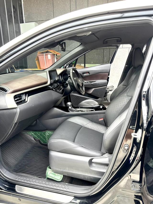 TOYOTA CHR 1.8 HEV PREMIUM SAFETY ปี 2023 รูปที่ 9