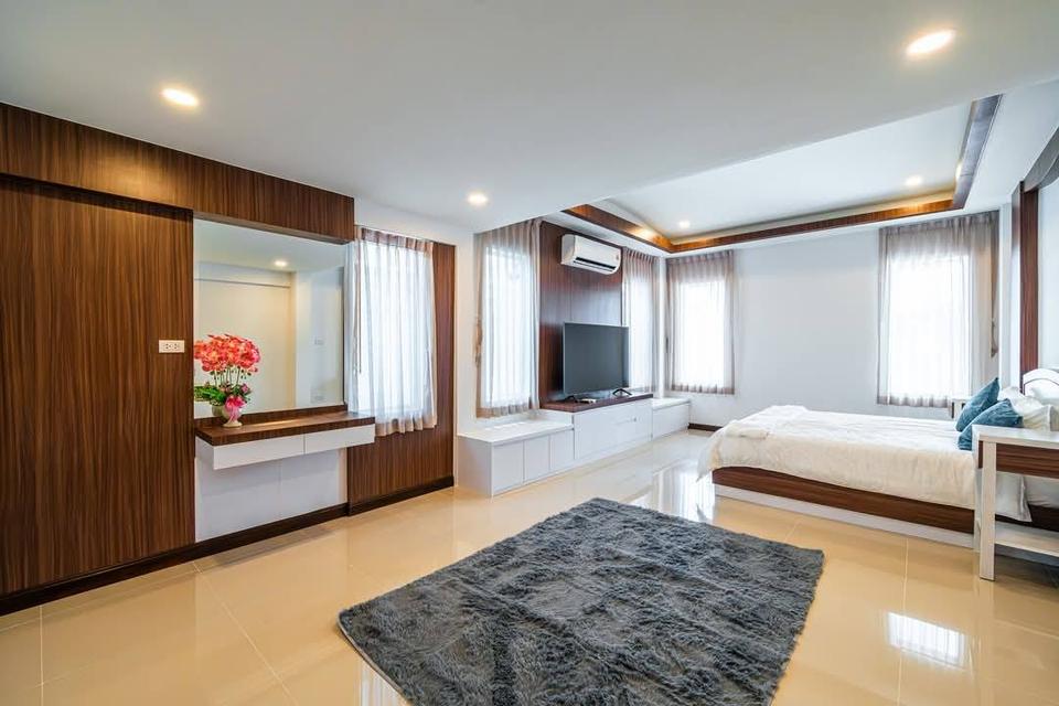 Selling Suksabai villa 16.9 million 17