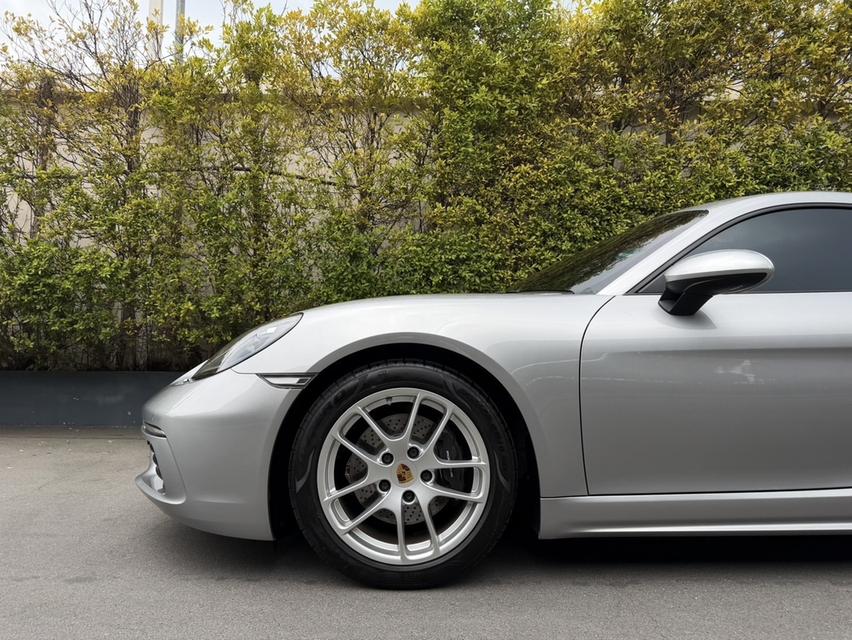 รหัสรถ AP991 Porsche Cayman 718  ปี2019 สี gt silver metallic รูปที่ 6