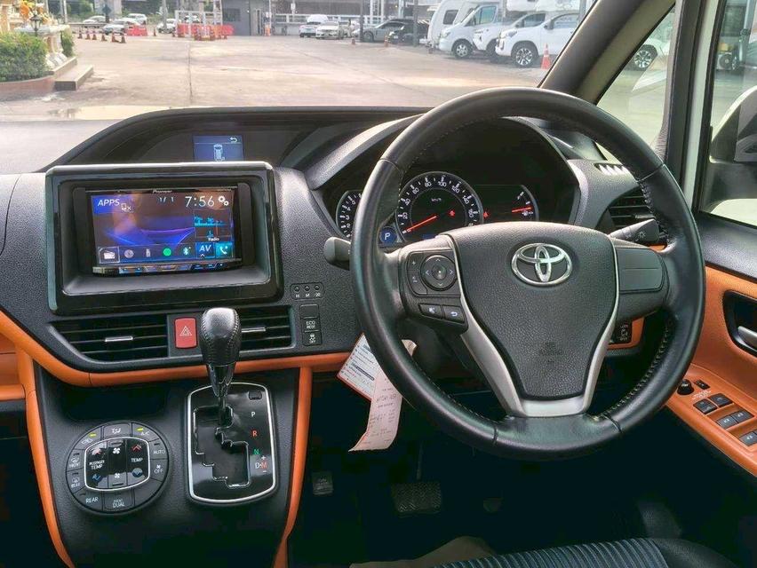 รหัสรถ KPM53 ✴️TOYOTA VOXY 2.0 ZS (A/T) 2016 Mini MPV✴️ รูปที่ 8