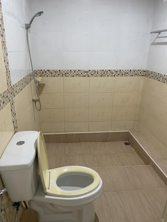 ขายพร้อมผู้เช่า ทาวน์เฮ้าส์ 3 ชั้น รามคำแหง 78 แยก 2 หมู่บ้านเดชา 2 ซอย2 ทำเลดี เดินทางสะดวก 11