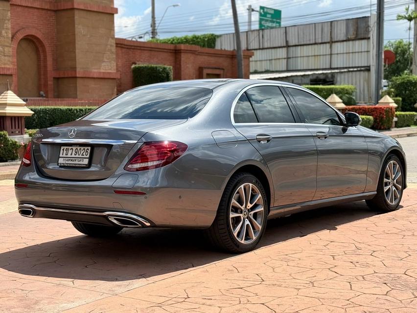 (แจ้งรหัสรถ PJP9026) 2020 MERCEDES-BENZ E300e Avantgarde รูปย่อยที่ 3