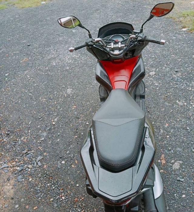 Honda PCX 150 ชุดสีดำ 3