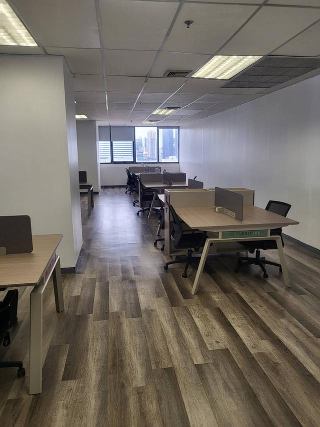 ให้เช่าพื้นที่สำนักงาน 375 ตรม. อาคารชำนาญเพ็ญชาติ พระราม 9 ชั้น 10 ใกล้ MRT พระราม 9 4