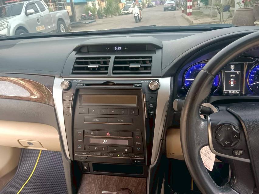 Toyota #Camry 2.0G D4S 2016 MNC เครื่อง D4S เกียร์ ออโต้ มือเดียวป้ายแดง เข้าศูนย์ทุกระยะ สีน้ำตาลรถจริงสวยกว่าในรูป✌(ไมล์166,432โล) 💸เสนอราคาเพีย รูปที่ 12