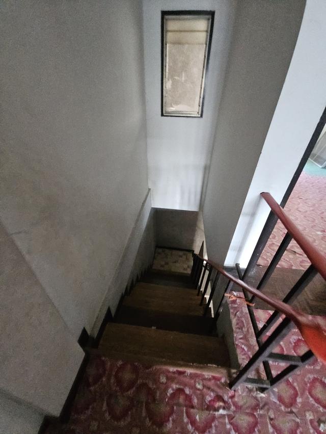 ขายทาวน์เฮ้าส์ หมู่บ้านบุษบาวิลล์ นนทบุรี ฿ 1,100,000  ขายทาวน์เฮ้าส์ หมู่บ้านบุษบาวิลล์ (Butsaba Ville)  บ้านเลขที่ 89/115 ซอย 2 ซ.บางรักน้อย 1/3 ท่า 13