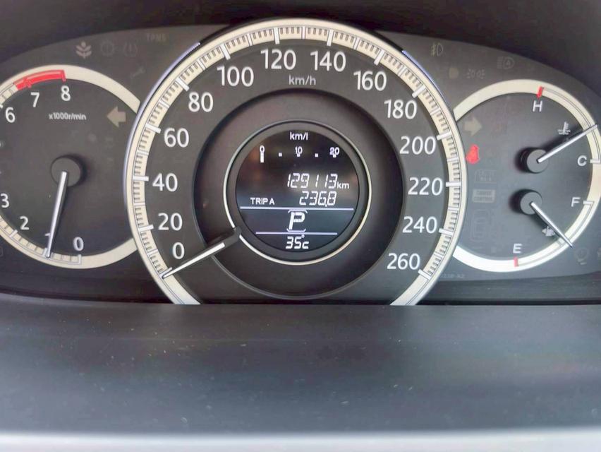 รหัสรถ KPV7394 2014 HONDA ACCORD 2.0 EL 6