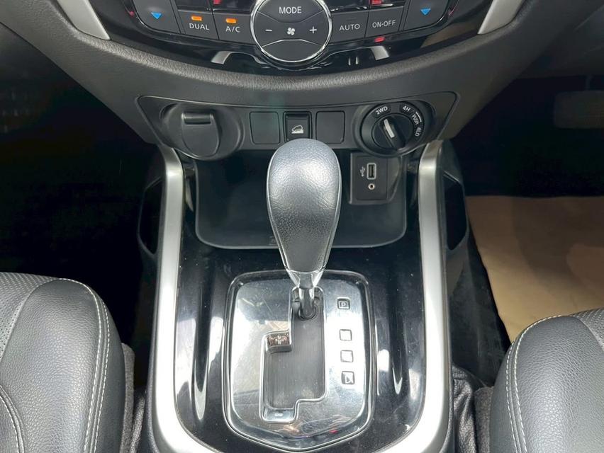    NISSAN NAVARA NP300 DOUBLE CAB 2.5 VL 4WD AUTO ปี 2020 -กระบะ 4 ประตู ขับเคลื่อน 4 ล้อ  9
