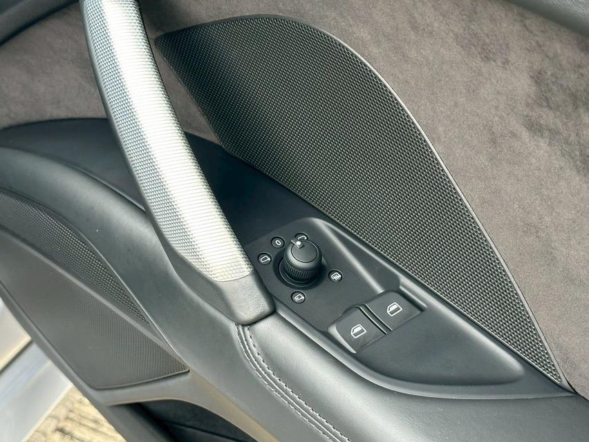 Audi TT Coupe 45 TFSI Quattro S-Line (MK3) 2017• Mileage: 60,000 km 8