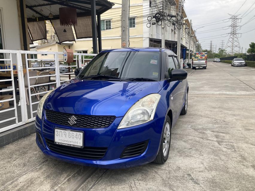 Suzuki swift 2013 GA Manual เกียร์ธรรมดา มือเดียว ไม่เคยชน ไม่เคยทำสี สภาพเดิม ใช้คนเดียว