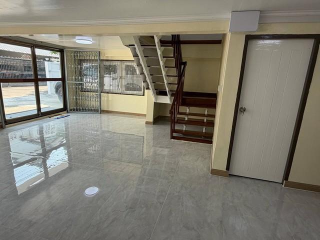 ให้เช่าบ้านเดี่ยว วชิรธรรมสาธิต 57 สุขุมวิท1011 ถนนวชิรธรรมสาธิต ออกซอยศรีนครินทร์ 42 ได้ บ้านสวย เดินทางสะดวก ใกล้ พาราไดซ์ พาร์ค ซีคอนสแควร์ สวนหลวง 4