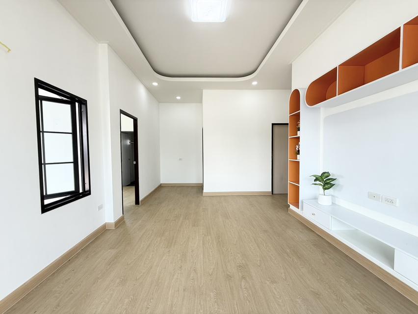 ขายบ้านเดี่ยวมือ 1 พร้อมอยู่ พานทอง 5