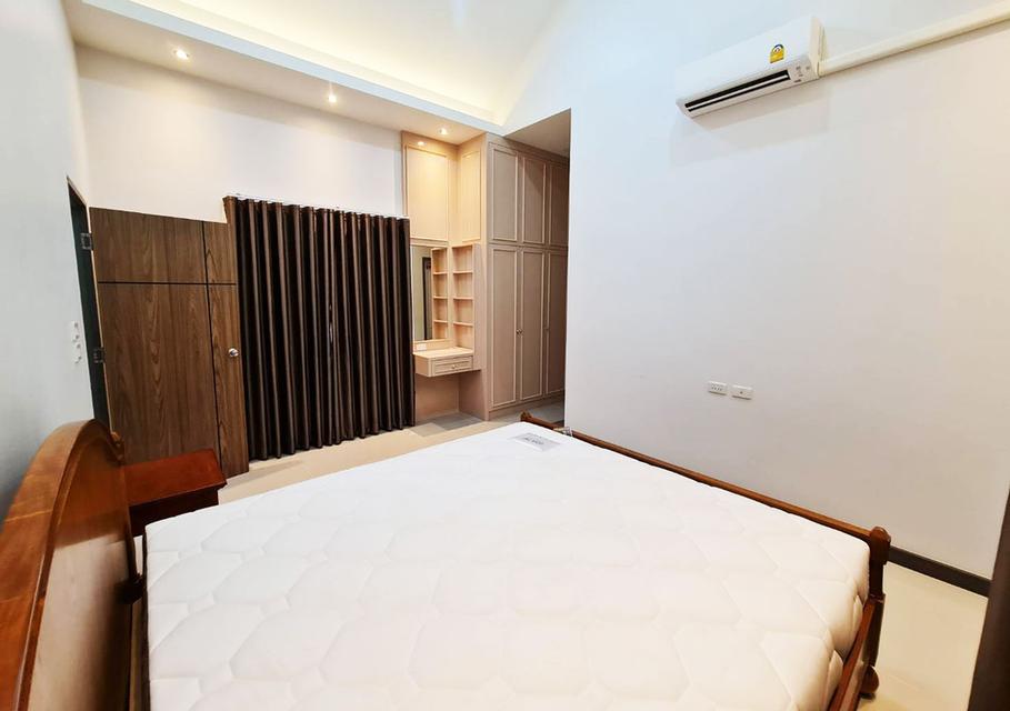 Fully furnished house for rent in the community near Chiangmai airport plaza. 6