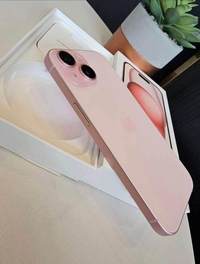 โทรศัพท์ iPhone 15 สีชมพู รูปย่อยที่ 4