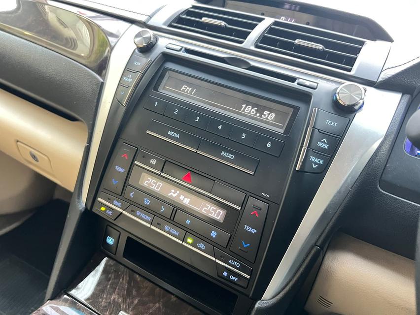 2015 toyota camry 2.0 g 8