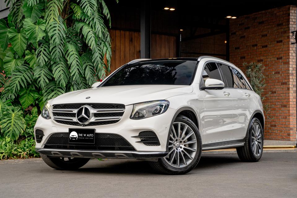 “Mercedes-Benz GLC250d AMG Dynamic” ปี 2017 ⭐️𝐁𝐞𝐧𝐳 𝐆𝐋𝐂𝟐𝟓𝟎𝐝 ดีเซลเข้าใหม่! รุ่นท็อป มือเดียว งานดีคัดคุณภาพ⁂