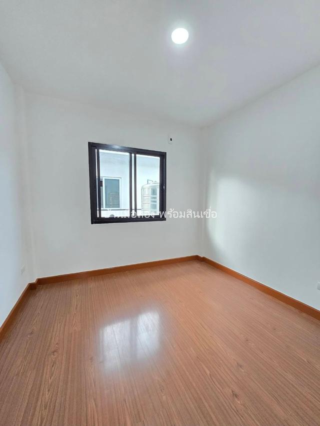 หมู่บ้านไอดีไซน์ วงแหวน-รามอินทรา 14