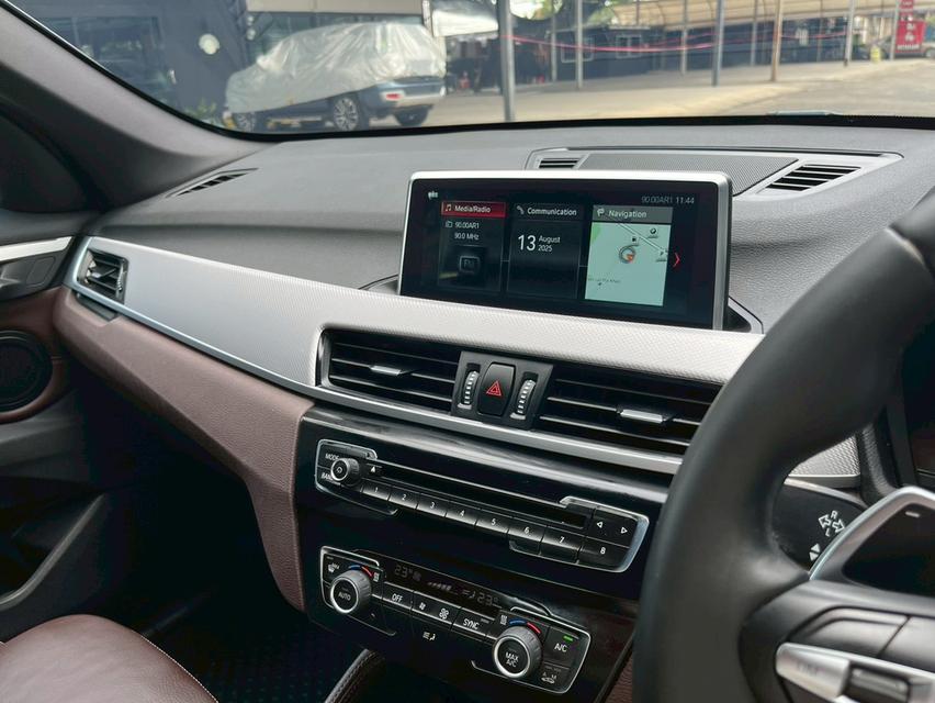 รถเข้าใหม่! BMW X1 2.0 sDrive20d M Sport ปี 2020 15