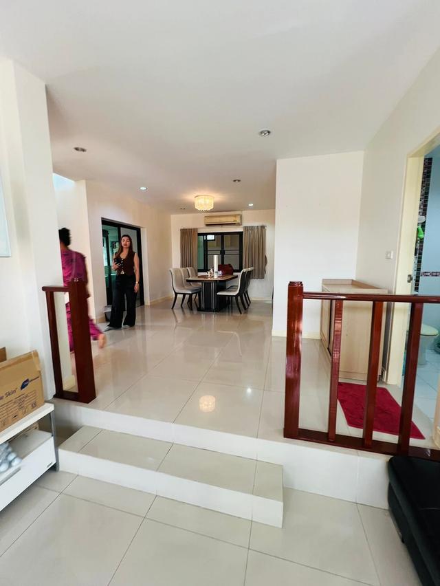 ขายบ้านเดี่ยว 2 ชั้น สวยพร้อมอยู่ ศรีราชา – หนองยายบู่ ✨🏡 #พิกัด: #หมู่บ้านปวีณวรรณ 7