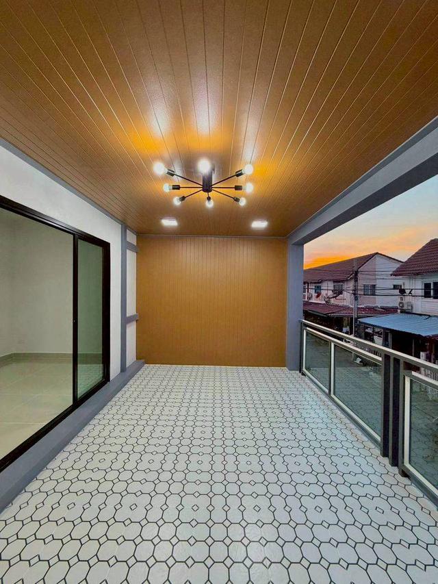 ทาวน์เฮ้าส์หลังมุม พฤกษา 45 17