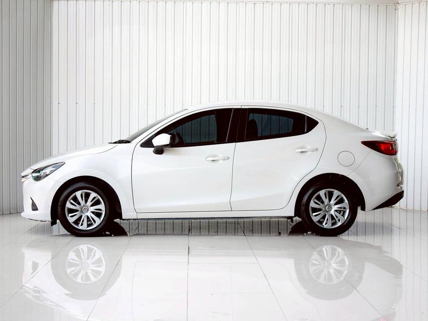 MAZDA 2 1.3 High ปี 2016 โฉม ปี14-ปัจจุบัน 4Dr สีขาว เกียร์ Auto เครื่องยนต์ เบนซิน ไมล์ 62,256 Km. 5
