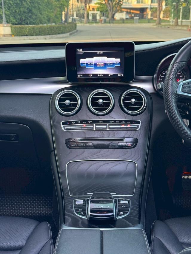 รหัสรถ AVA3424 🏆 Benz GLC250d AMG Dynamic 4matic ปี 2020 Top สุด Facelift ดีเซลล้วน รูปที่ 11