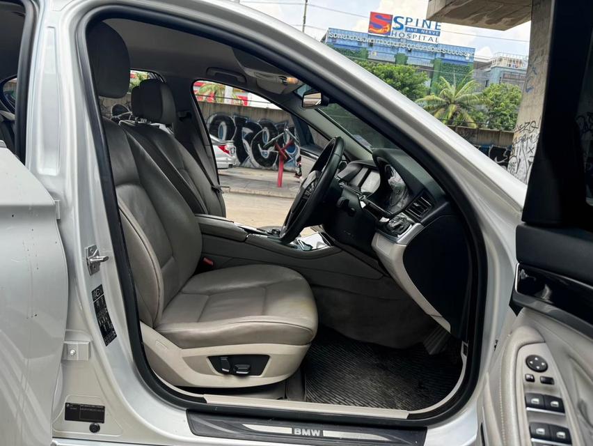 ðĨāļāļĢāļĩāļāļēāļ§āļāđ āļāļĩāļĢāļĩāđāļĒāđ5 āļĢāļāļŠāļ§āļĒ āļāļąāļāļāļĩ āļāļēāļĒāļāļđāļāļĄāļēāļ BMW 523i F10 AT āļāļĩ 2014 āļĢāļđāļāļāļĩāđ 15