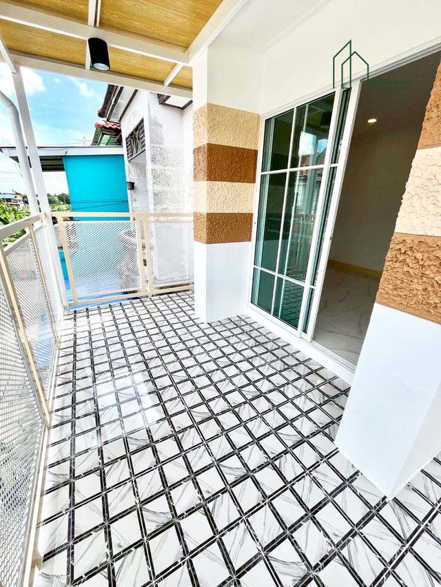 ทาวน์เฮาส์ หมู่บ้านปิยะวรารมย์ เฟส 3 ถนนบ้านกล้วย-ไทรน้อย รีโนเวทพร้อมอยู่ ฟรีโอน 16