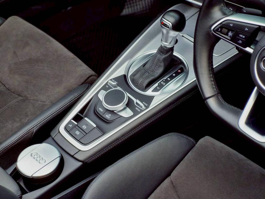 Audi TT 45TFSI Roadster ปี 2022 ไมล์ 19,000 km. 13