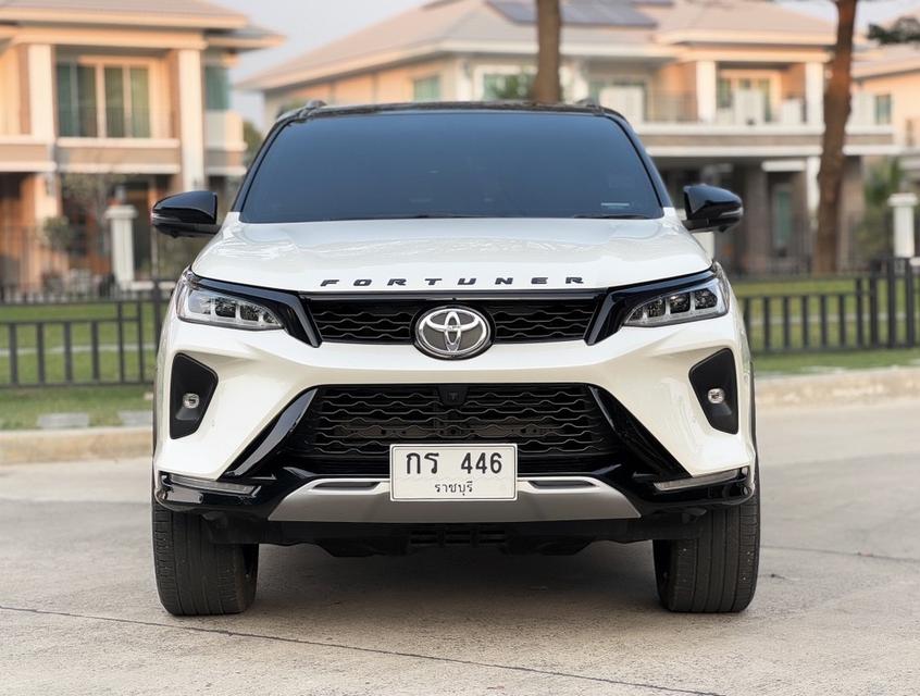 รหัส AVA446 🔆 Toyota Fortuner Legender 2.4 ดีเซล ปี21 2